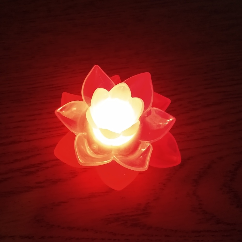 Battery Operated Indoor/Outdoor Rainbow LED Lotus Flower Chinese New Year Light